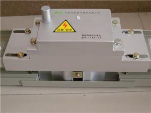 ����ĸ����