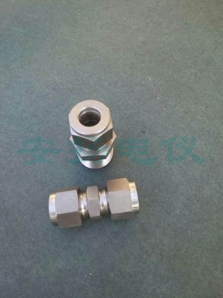 ���׽K�����g���^